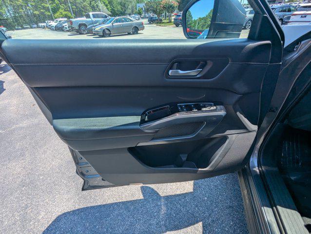 used 2022 Nissan Pathfinder car, priced at $33,998