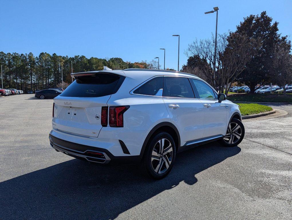 used 2023 Kia Sorento Hybrid car, priced at $30,877