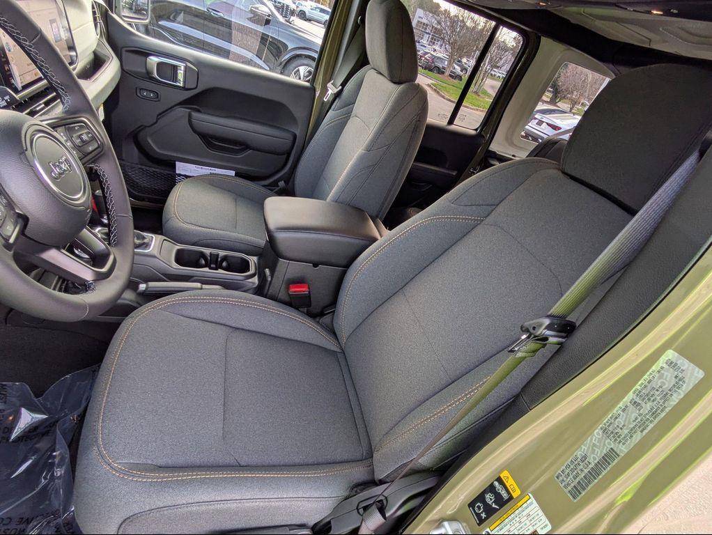 new 2026 Jeep Wrangler car, priced at $46,422