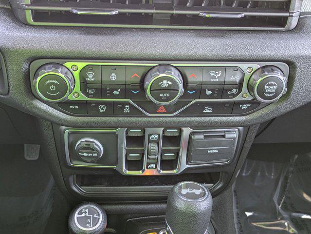 new 2025 Jeep Wrangler car, priced at $45,230