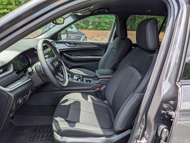 new 2024 Jeep Grand Cherokee car, priced at $41,420