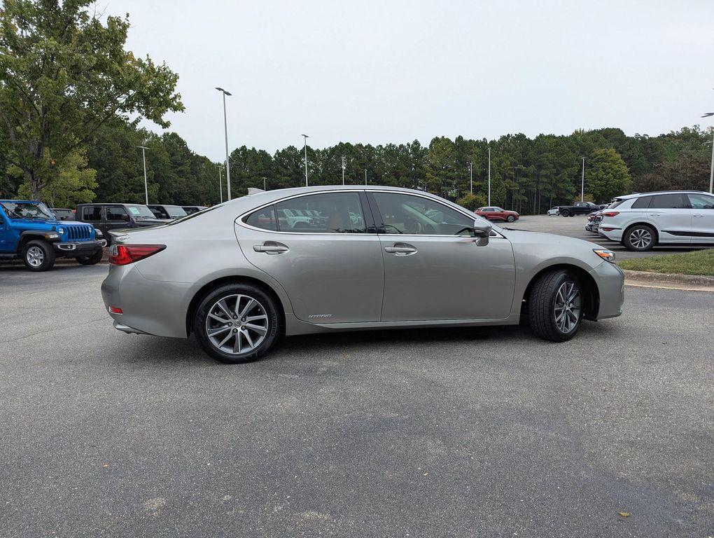 used 2016 Lexus ES 300h car, priced at $18,577