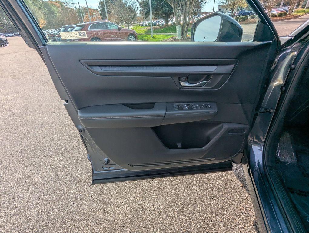 used 2023 Honda CR-V Hybrid car, priced at $28,177