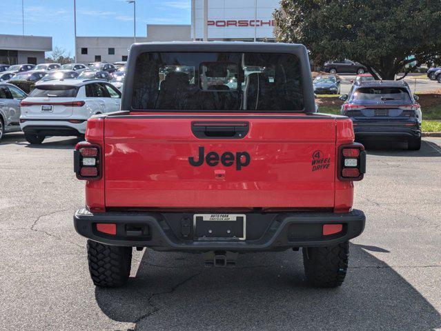 new 2025 Jeep Gladiator car, priced at $48,738