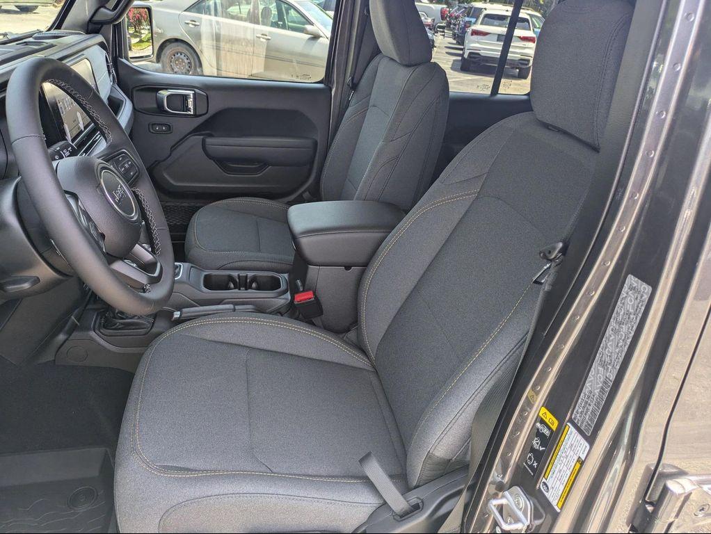 new 2025 Jeep Gladiator car, priced at $43,953
