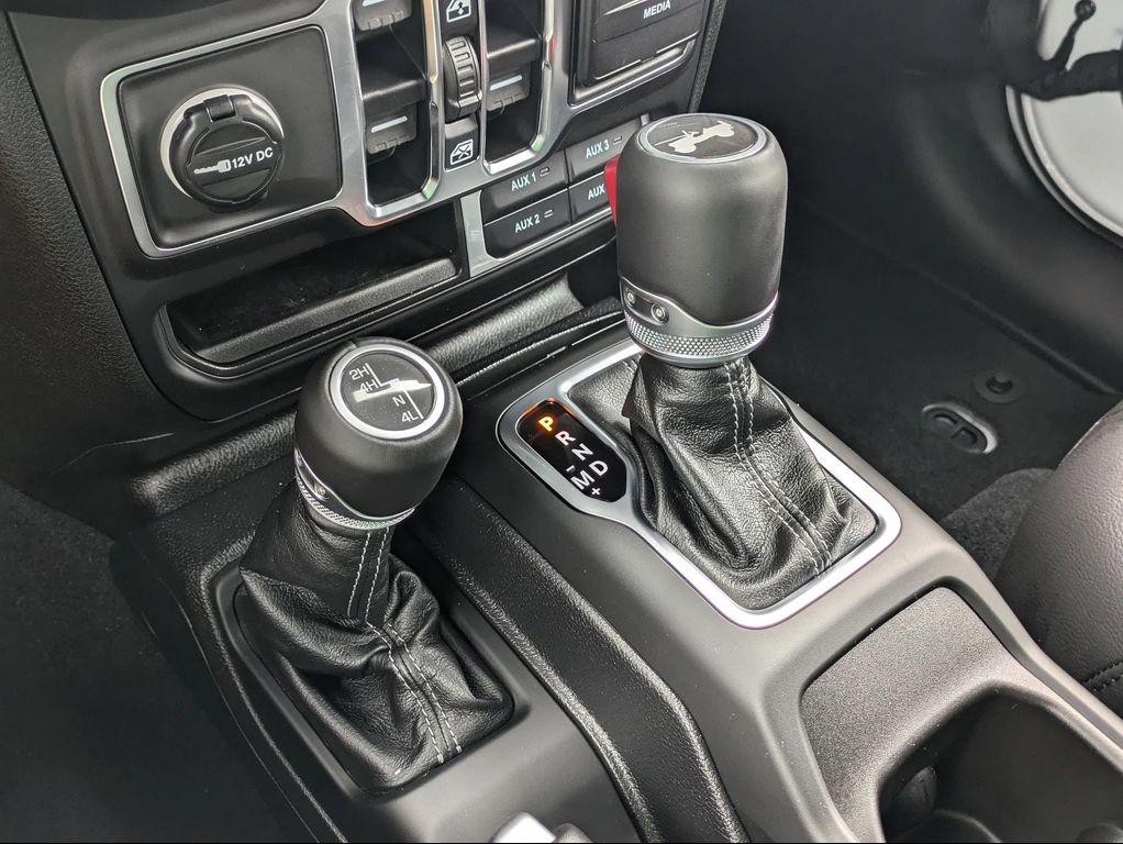 new 2025 Jeep Wrangler car, priced at $54,780