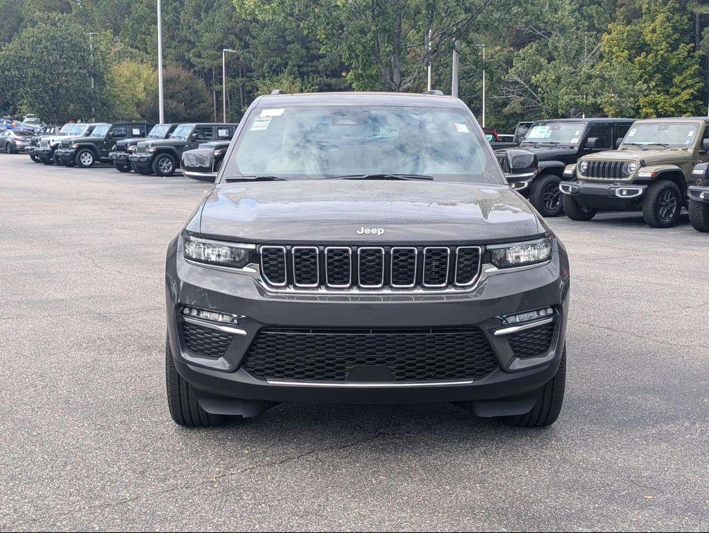 new 2025 Jeep Grand Cherokee car, priced at $48,318