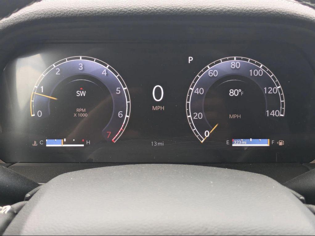 new 2025 Jeep Grand Cherokee car, priced at $48,318