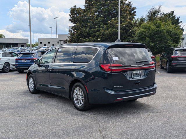 new 2025 Chrysler Pacifica car, priced at $48,064