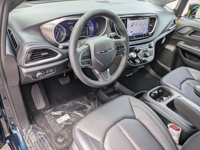 new 2025 Chrysler Pacifica car, priced at $48,064