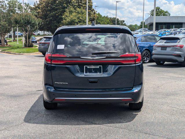 new 2025 Chrysler Pacifica car, priced at $48,064