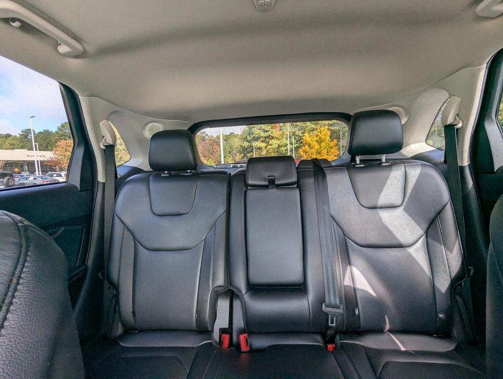 used 2022 Ford Edge car, priced at $22,477