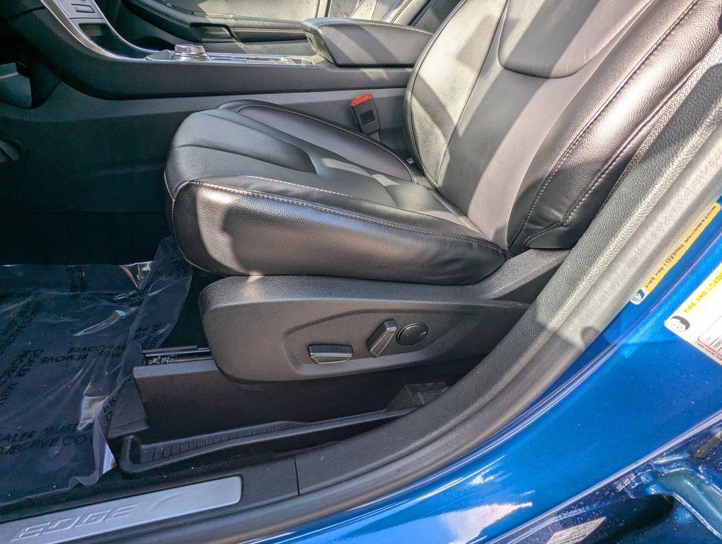 used 2022 Ford Edge car, priced at $22,477