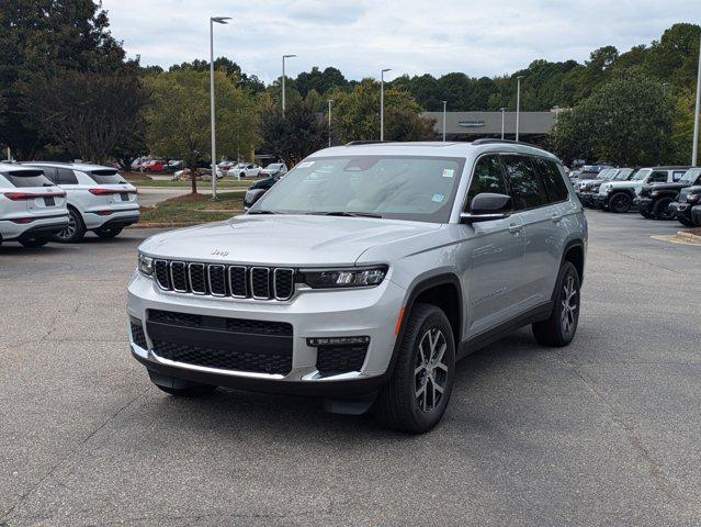 new 2025 Jeep Grand Cherokee L car, priced at $51,395