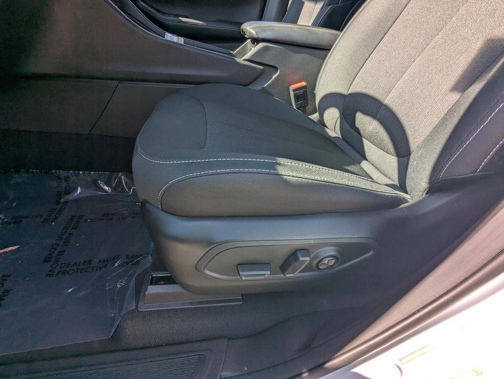 used 2024 Jeep Grand Cherokee L car, priced at $33,877