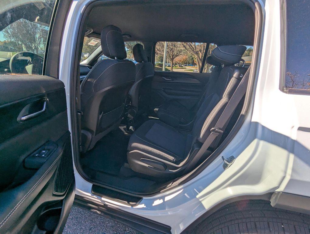 used 2024 Jeep Grand Cherokee L car, priced at $33,877