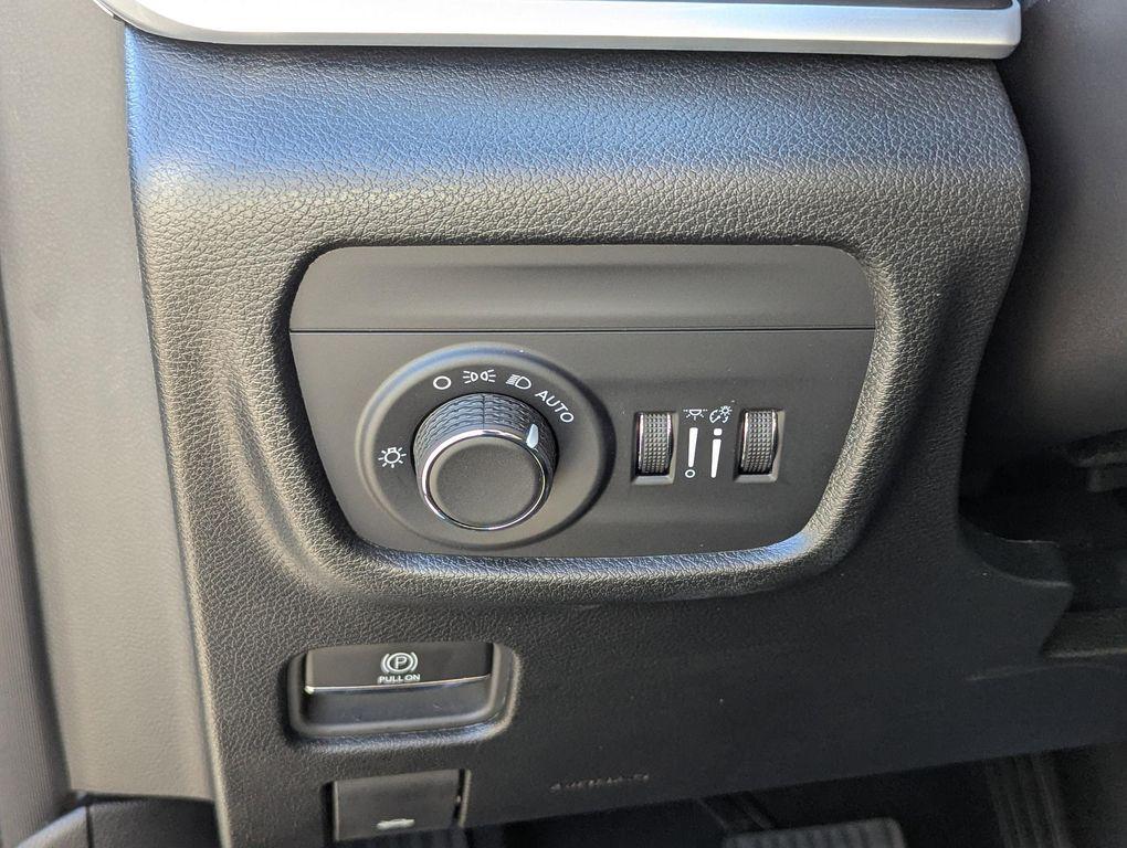 used 2024 Jeep Grand Cherokee L car, priced at $33,877