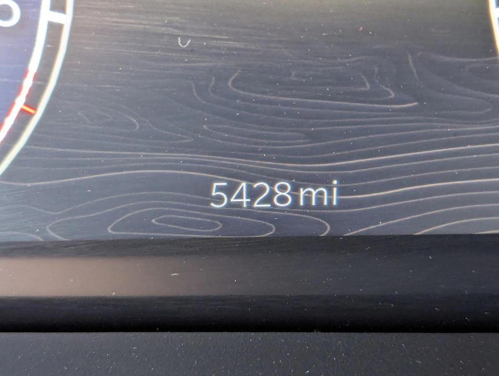 used 2024 Jeep Grand Cherokee L car, priced at $33,877