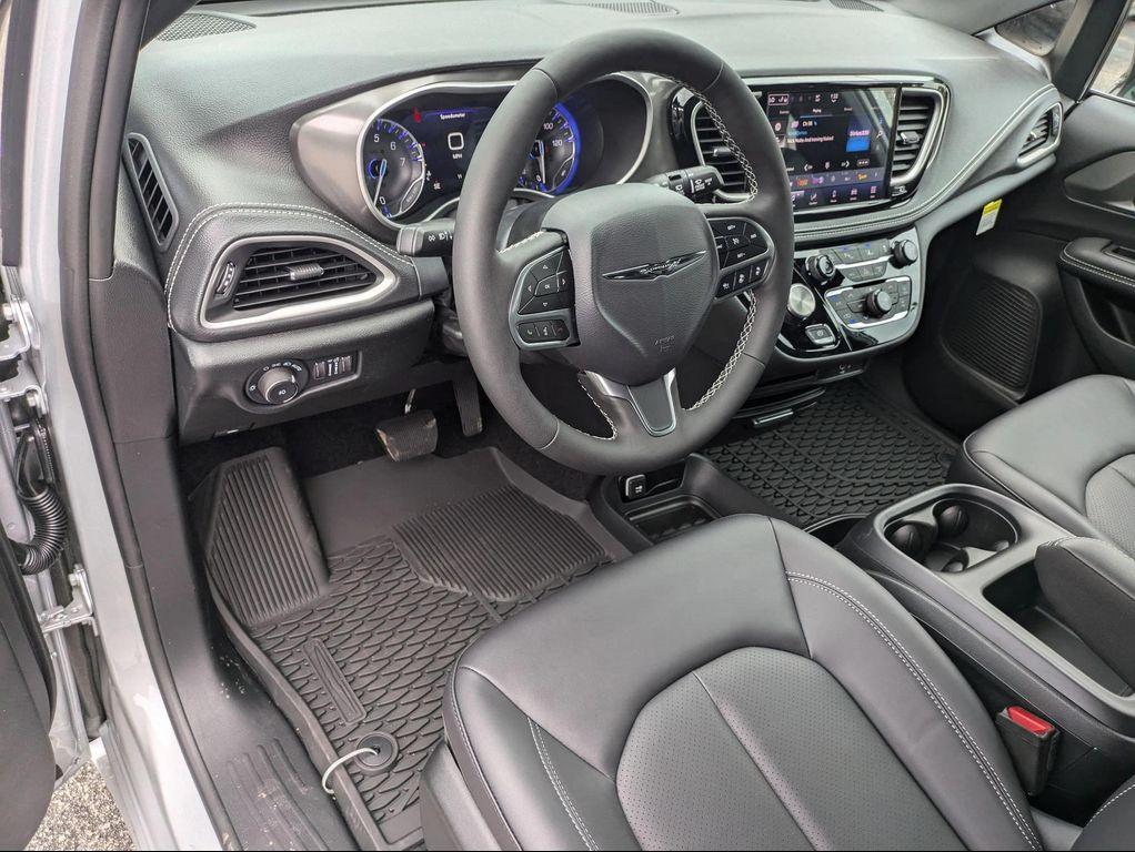 new 2026 Chrysler Pacifica car, priced at $41,346