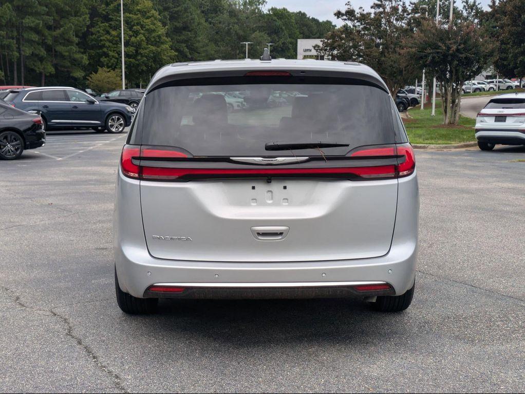 new 2026 Chrysler Pacifica car, priced at $41,346