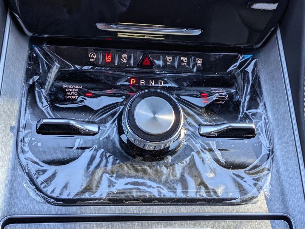 new 2025 Jeep Wagoneer car, priced at $74,993