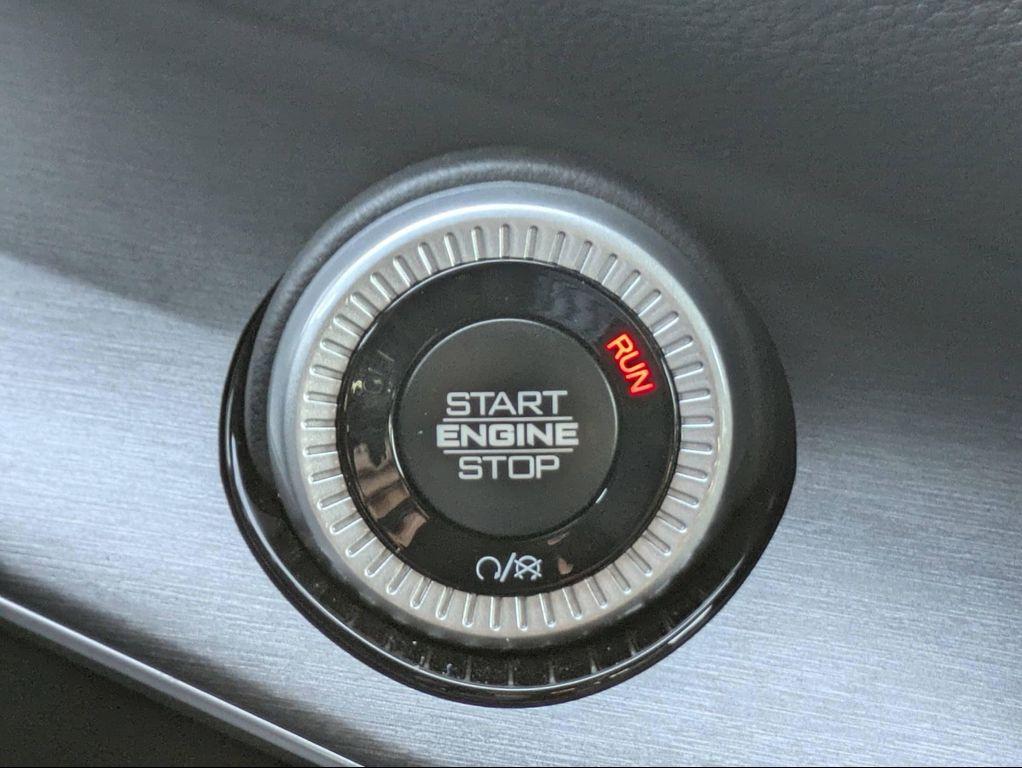 new 2025 Jeep Wagoneer car, priced at $74,993