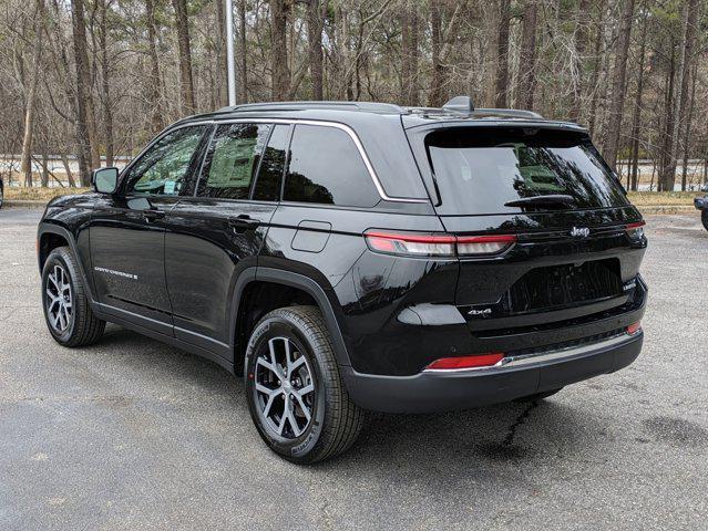 new 2025 Jeep Grand Cherokee car, priced at $50,498