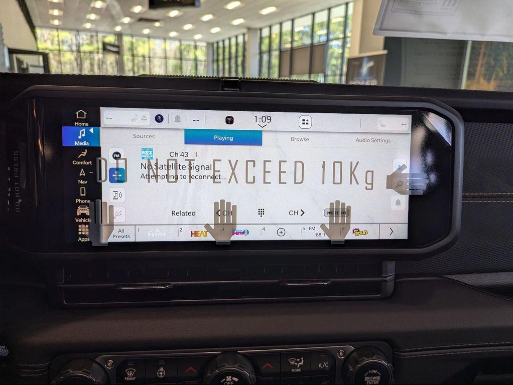 new 2025 Jeep Wrangler car, priced at $100,901