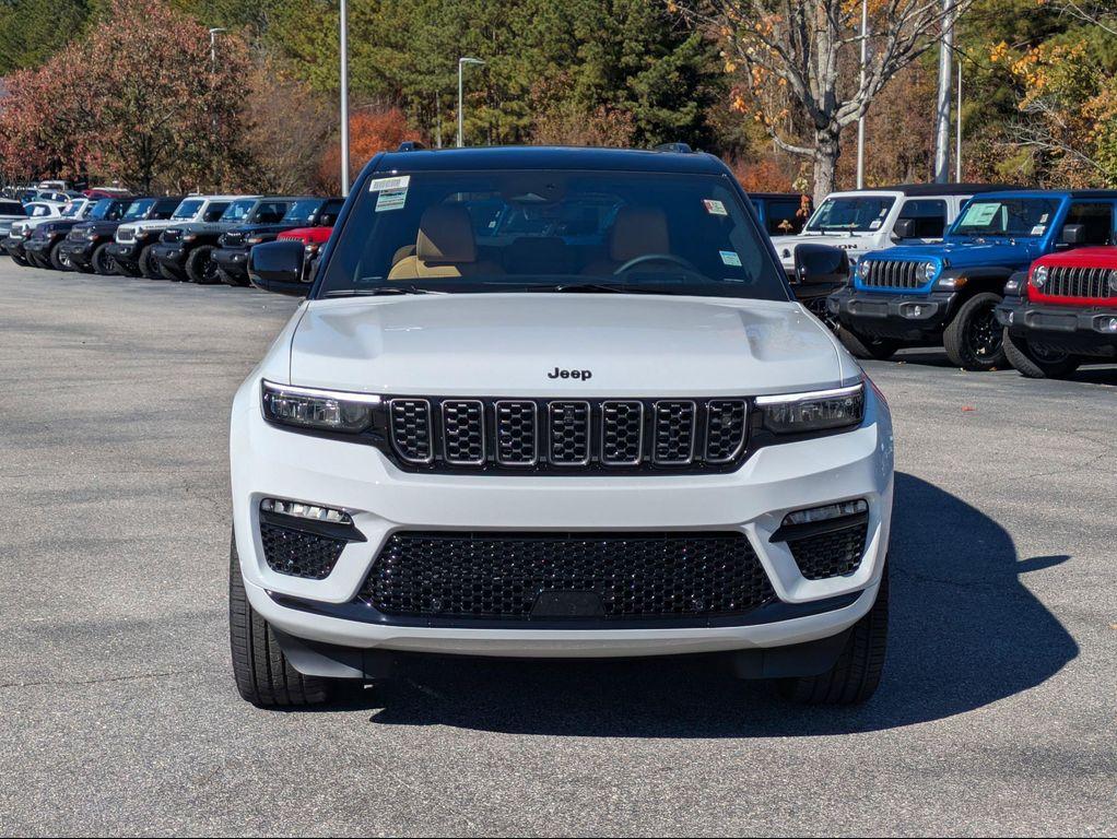 new 2025 Jeep Grand Cherokee car, priced at $67,572