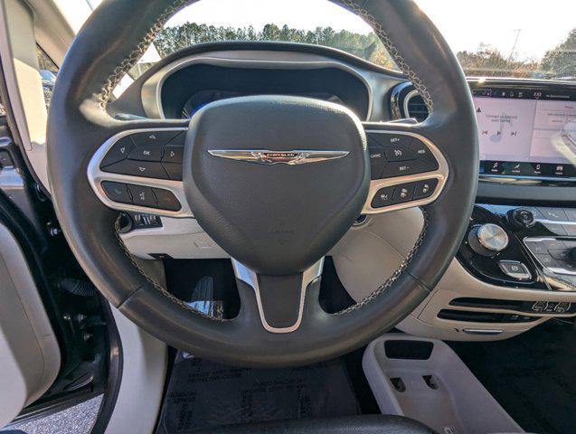 used 2022 Chrysler Pacifica car, priced at $22,577