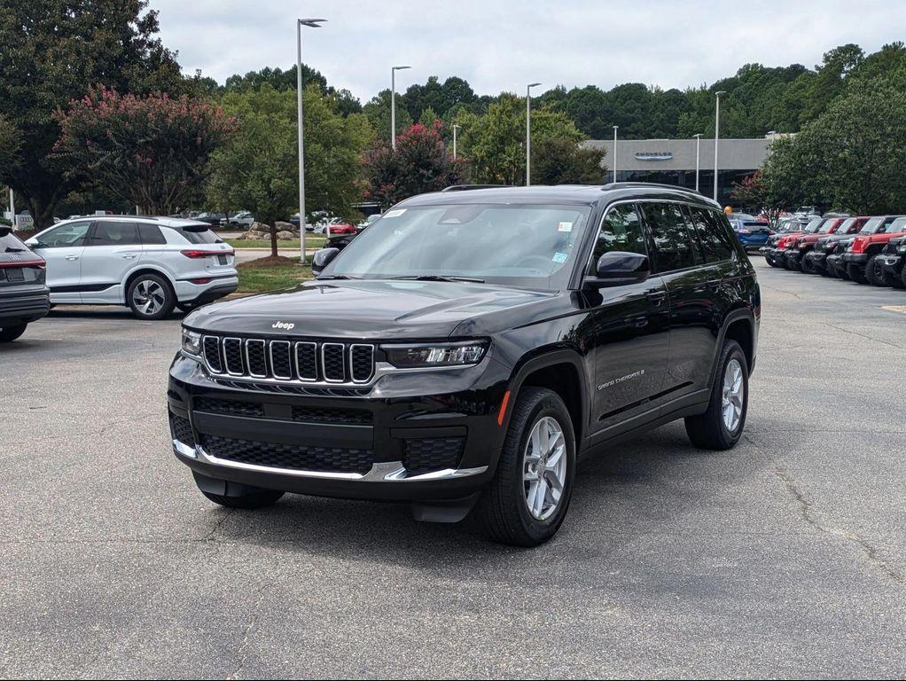 new 2025 Jeep Grand Cherokee L car, priced at $40,567