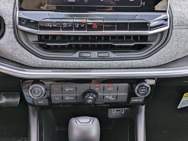 new 2025 Jeep Compass car, priced at $29,879