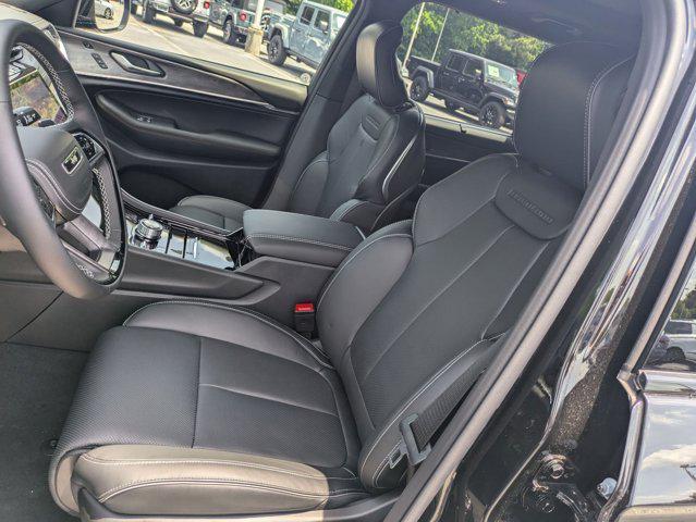 new 2025 Jeep Grand Cherokee L car, priced at $64,486