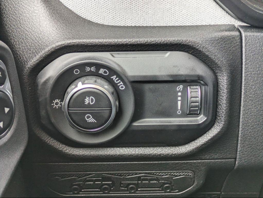 new 2025 Jeep Gladiator car, priced at $47,486