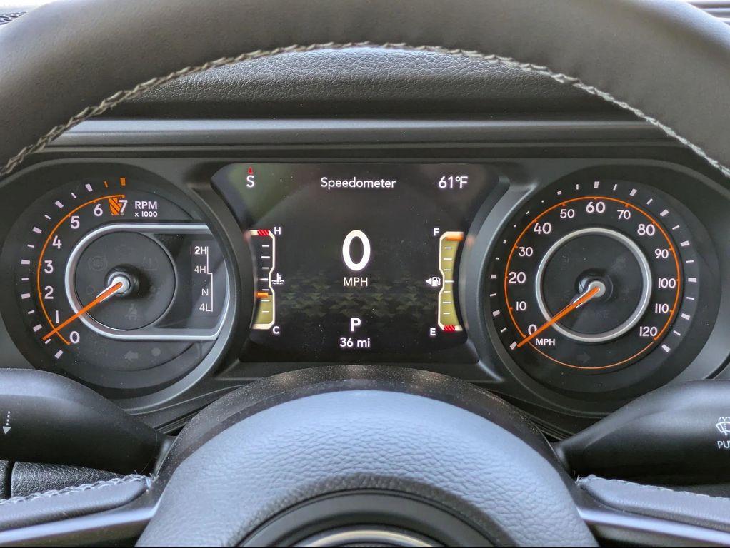 new 2025 Jeep Gladiator car, priced at $47,486