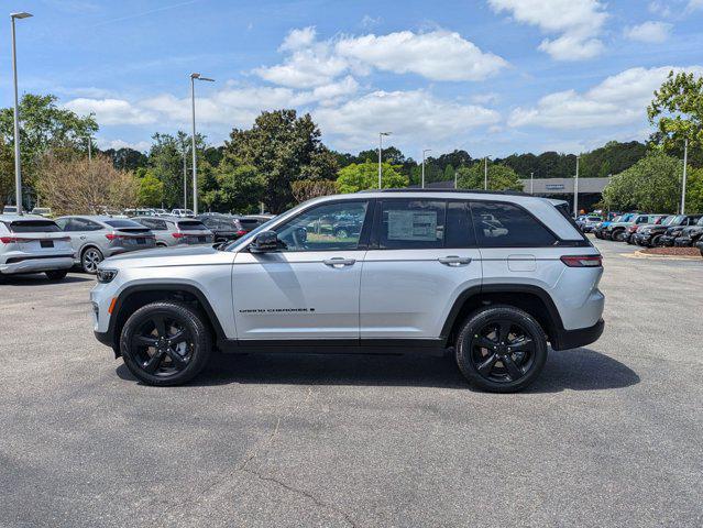 new 2025 Jeep Grand Cherokee car, priced at $50,977