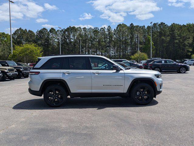 new 2025 Jeep Grand Cherokee car, priced at $50,977