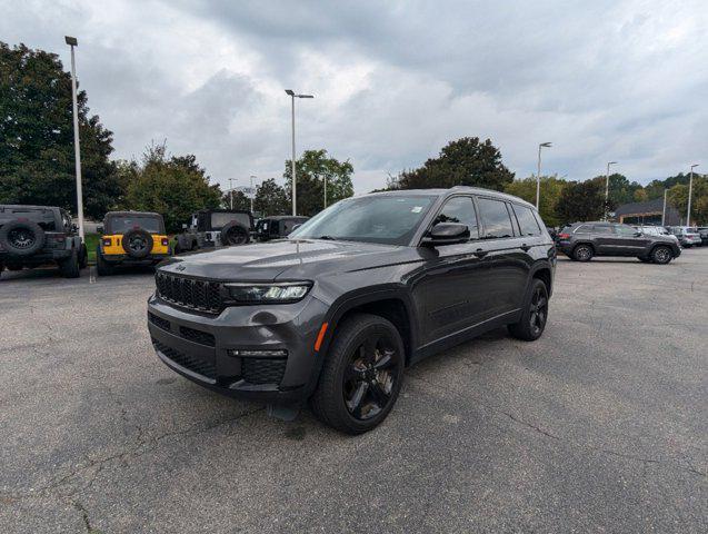 used 2022 Jeep Grand Cherokee L car, priced at $33,577