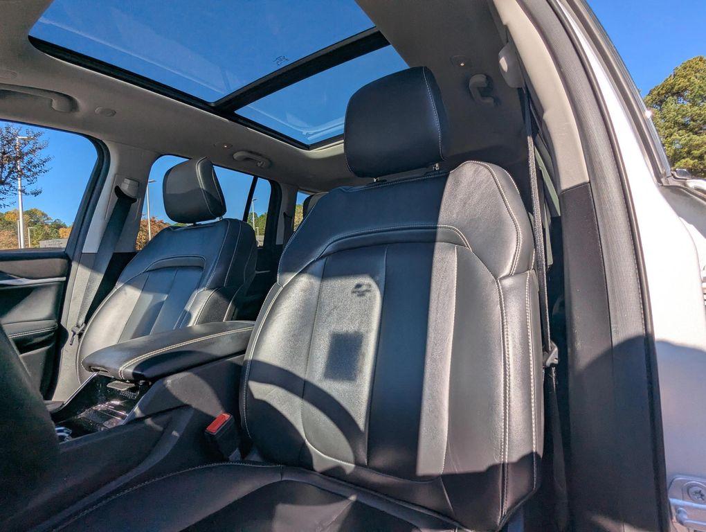 used 2022 Jeep Grand Cherokee car, priced at $25,877