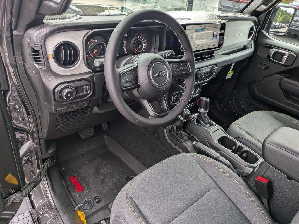 new 2025 Jeep Wrangler car, priced at $47,123