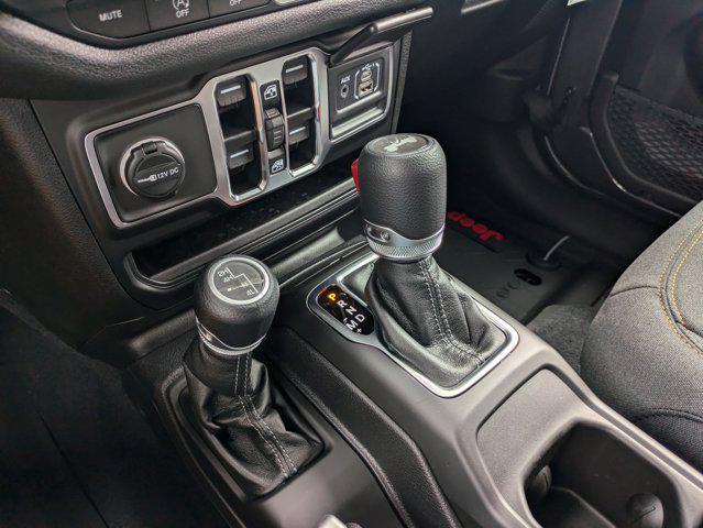 new 2025 Jeep Wrangler car, priced at $47,458
