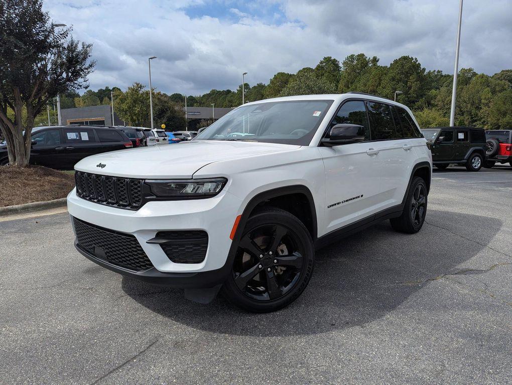 used 2023 Jeep Grand Cherokee car, priced at $30,977