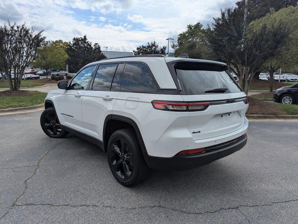 used 2023 Jeep Grand Cherokee car, priced at $30,977