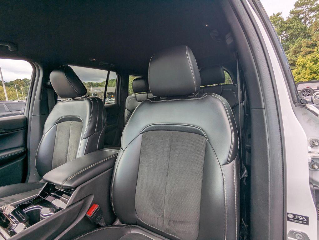 used 2023 Jeep Grand Cherokee car, priced at $30,977
