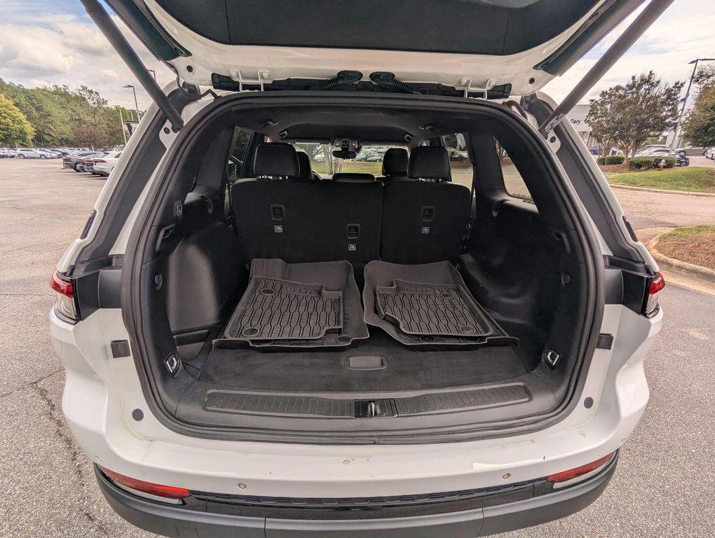 used 2023 Jeep Grand Cherokee car, priced at $30,977