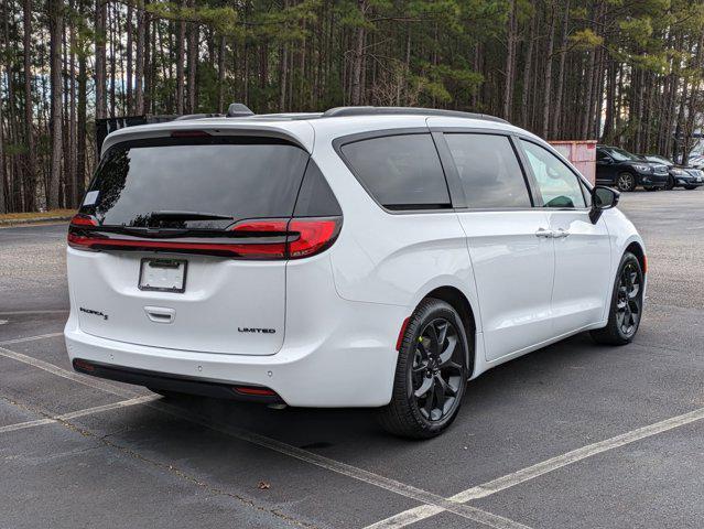 new 2025 Chrysler Pacifica car, priced at $46,807