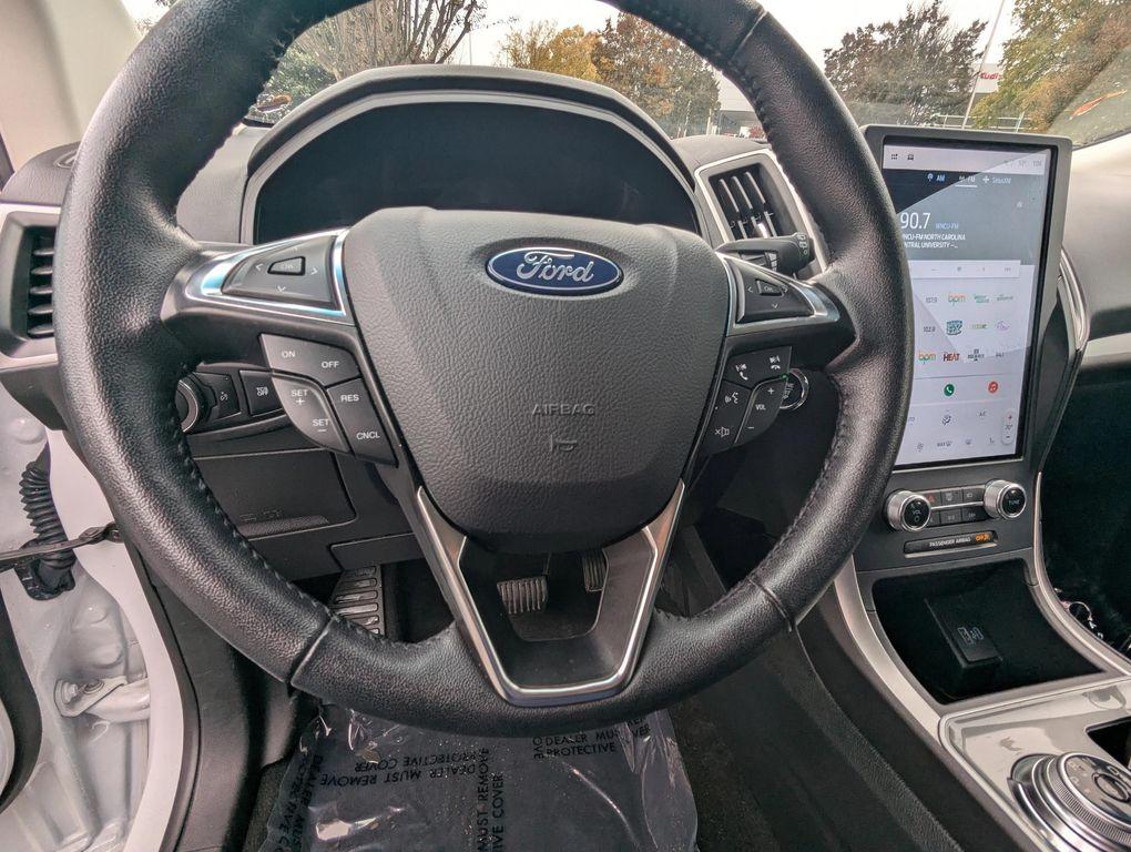 used 2024 Ford Edge car, priced at $22,877
