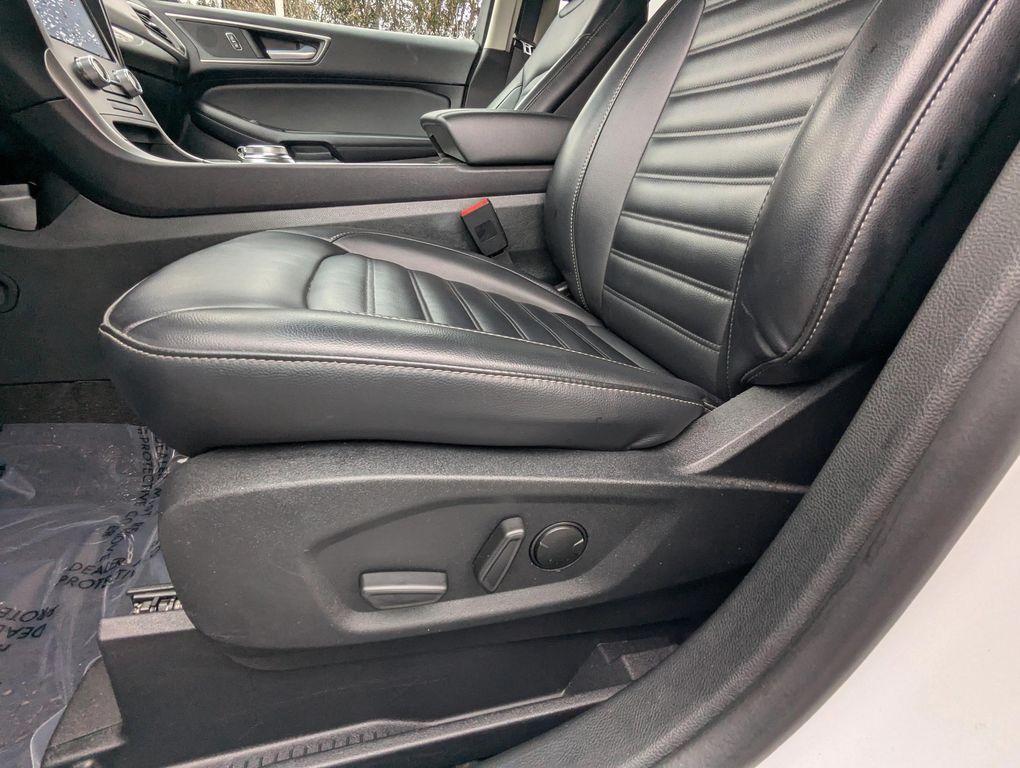 used 2024 Ford Edge car, priced at $22,877