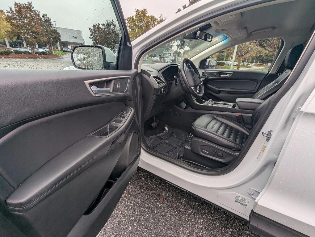 used 2024 Ford Edge car, priced at $22,877