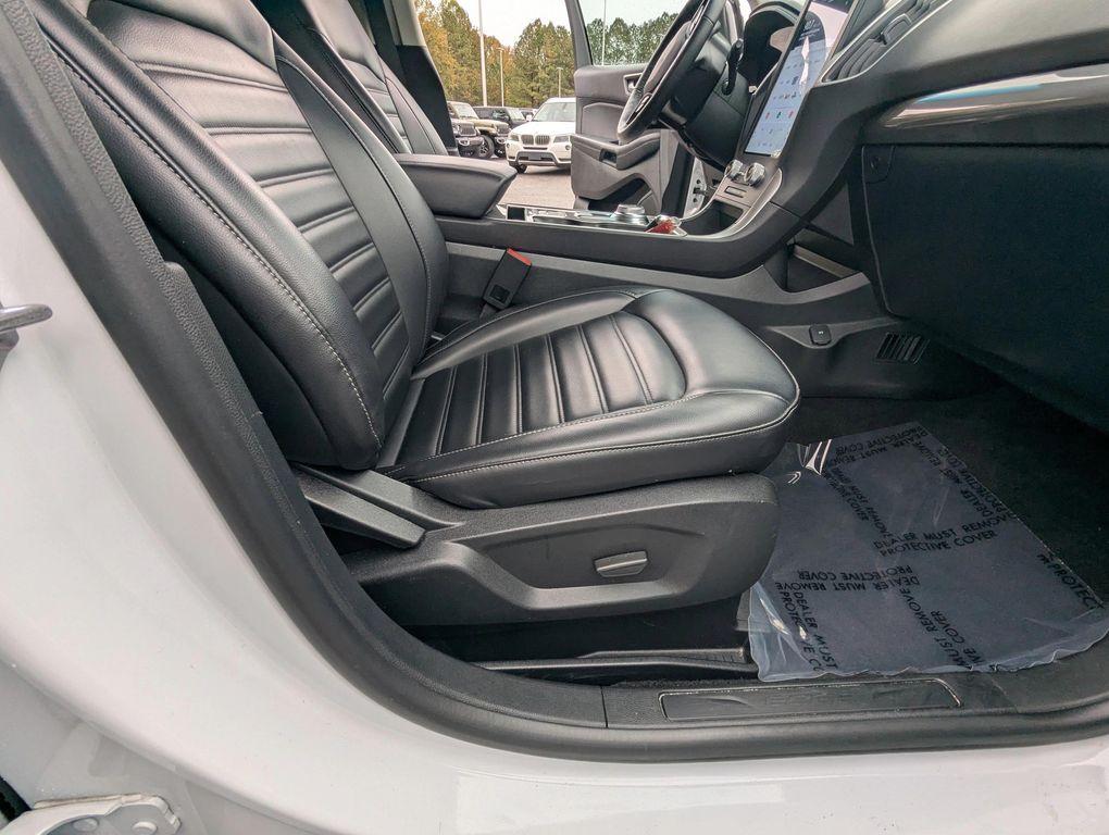 used 2024 Ford Edge car, priced at $22,877